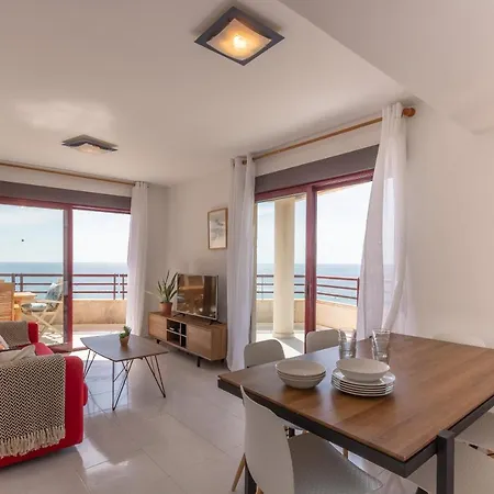 Topacio Penthouse 17b - Costa Carpediem * 칼페